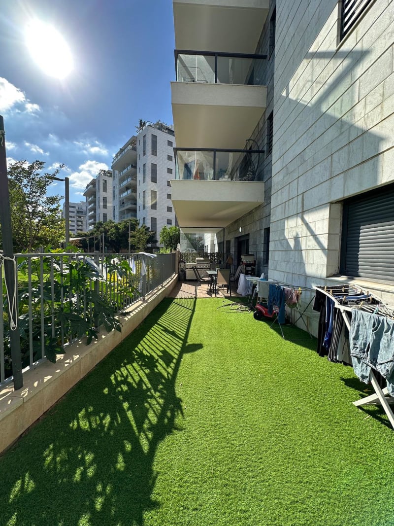 Apartment for Sale in Kfar Yona - Image 5
