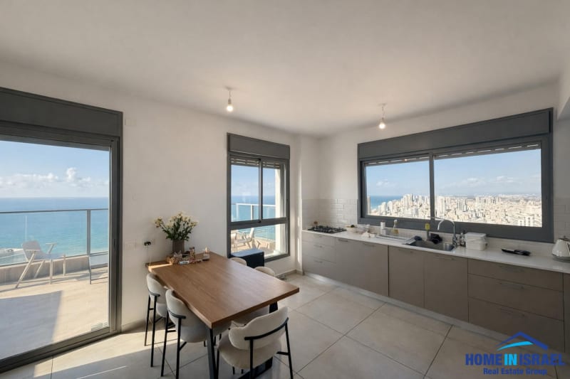 Penthouse for Sale in Netanya - Image 5