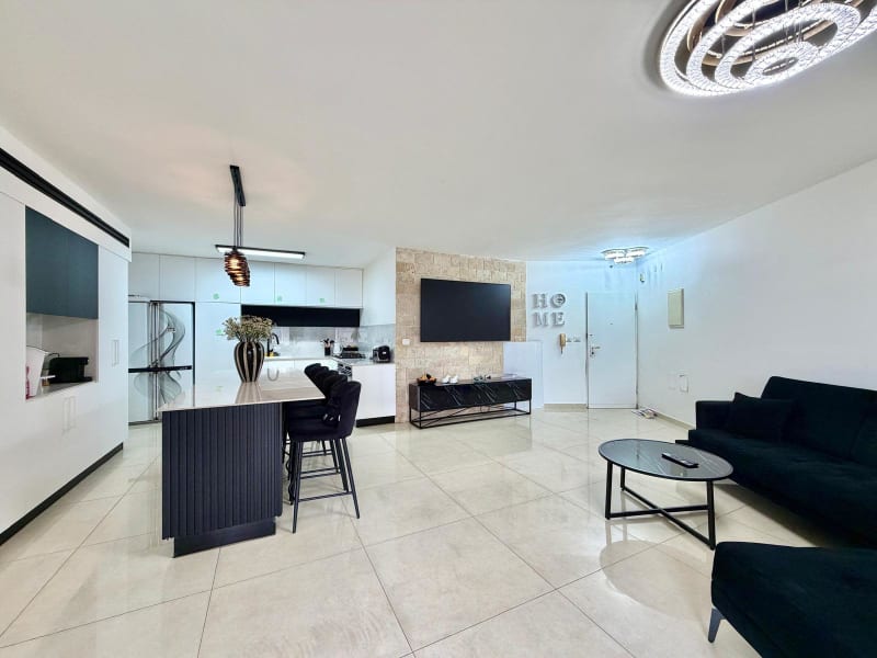 Apartment for Sale in Netanya - Image 1