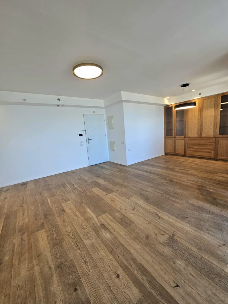 Apartment for Sale in Bat Yam - Image 4