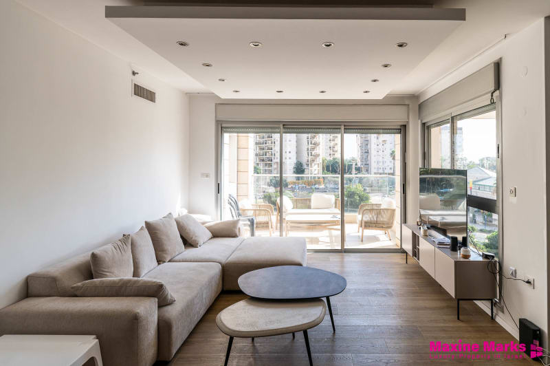 Apartment for Sale in Netanya - Image 4