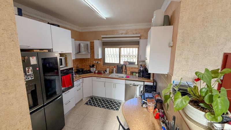 Villa for Sale in Acre - Image 6