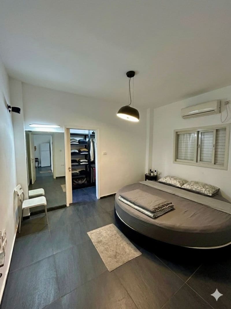 Apartment for Sale in Rishon LeZion - Image 2