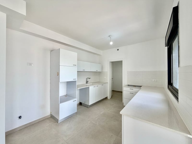Apartment for Sale in Netanya - Image 4