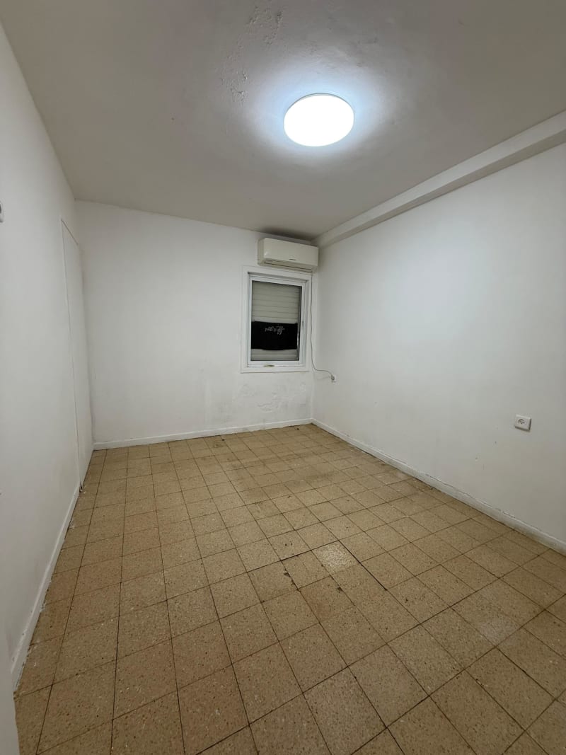 Apartment for Sale in Rehovot - Image 6