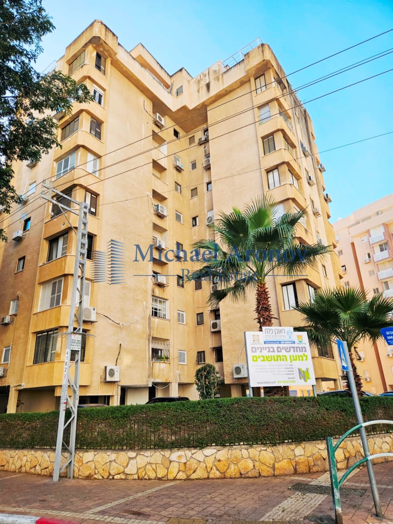 Apartment for Sale in Netanya - Image 7