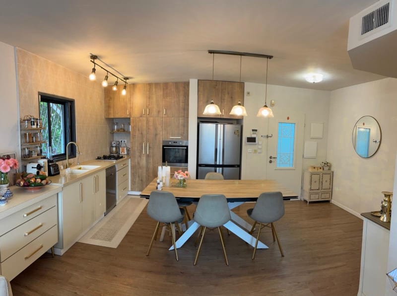 Apartment for Sale in Rehovot - Image 2