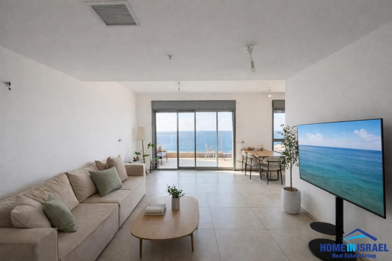 Penthouse for Sale in Netanya - Image 2