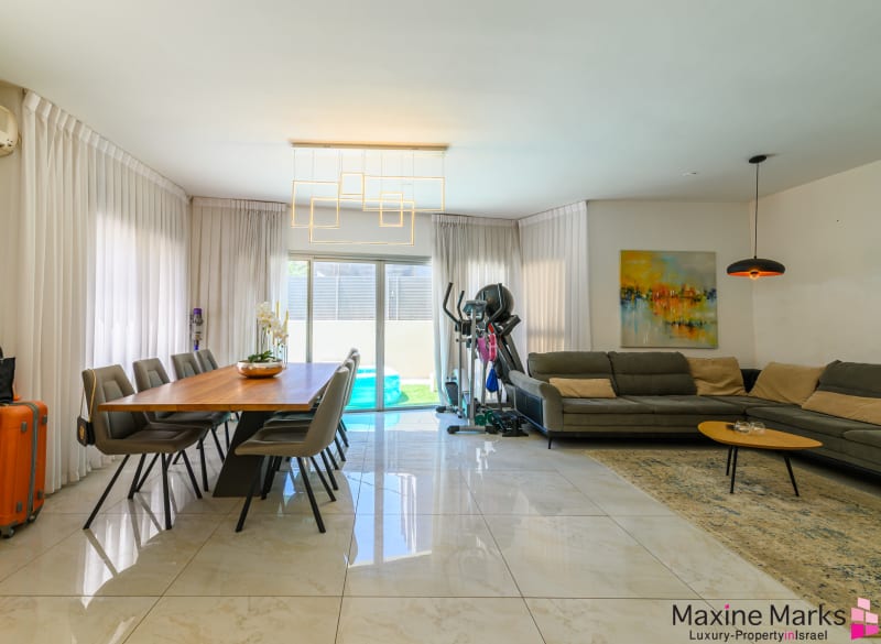 House for Sale in Netanya - Image 7