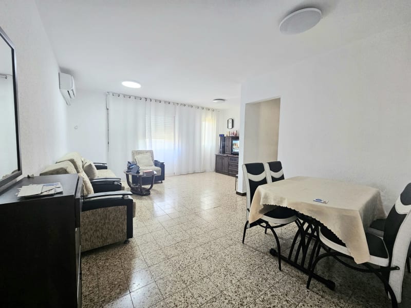 Apartment for Sale in Lod - Image 4