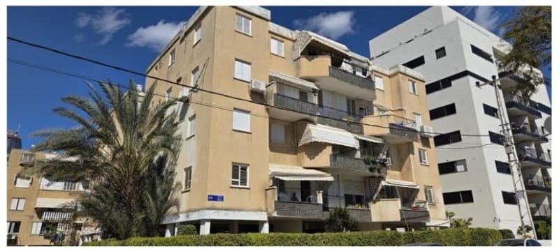 Apartment for Sale in Tel Aviv-Yafo - Image 1
