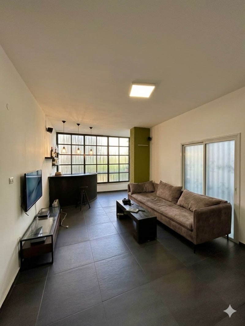 Apartment for Sale in Rishon LeZion - Image 1
