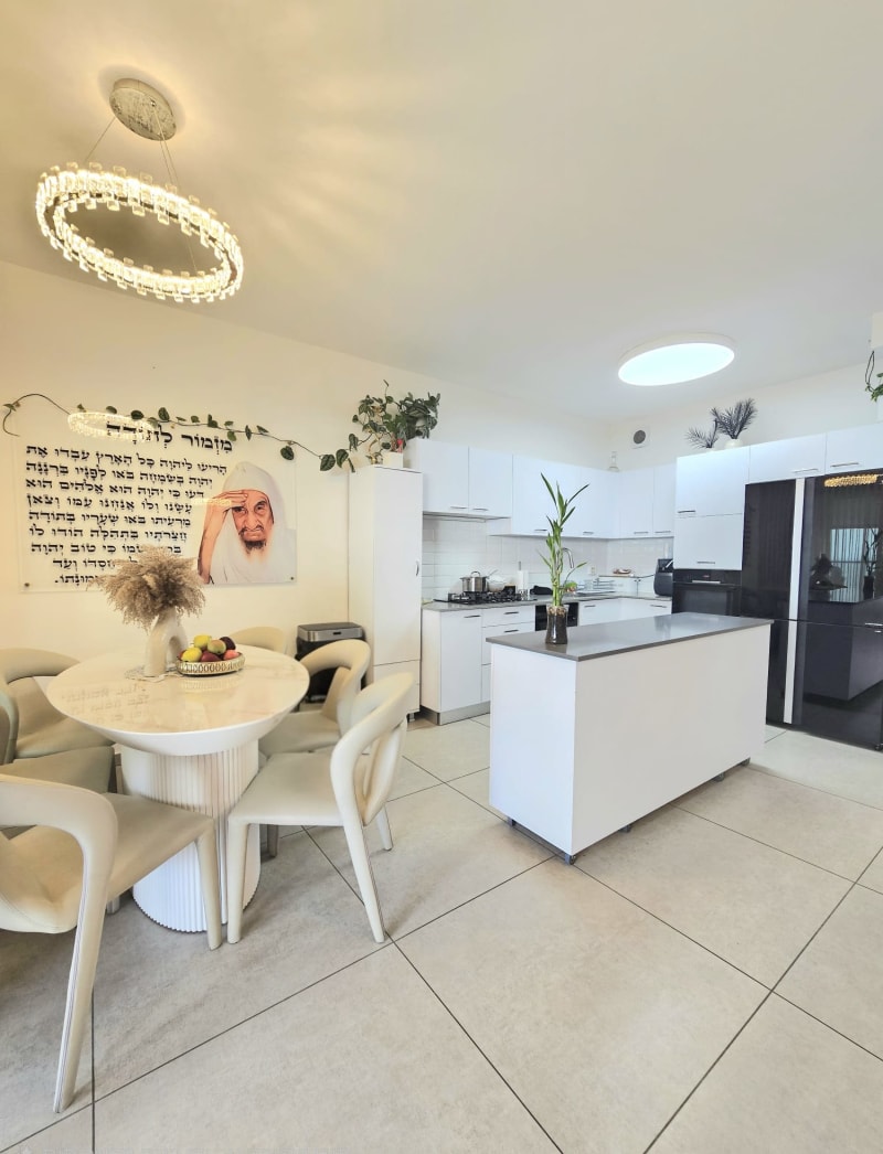 Apartment for Sale in Bat Yam - Image 3