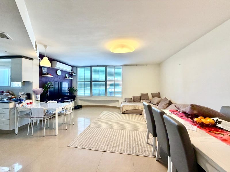 Apartment for Sale in Netanya - Image 2