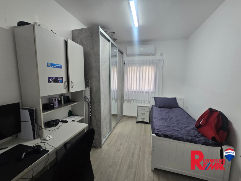 Apartment for Sale in Holon - Image 6