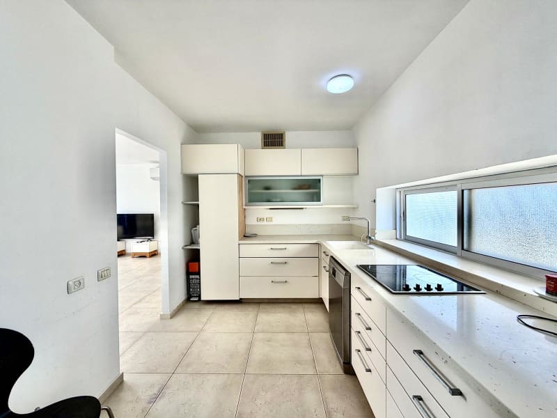 Apartment for Sale in Netanya - Image 6