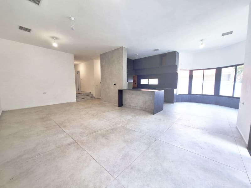 House for Sale in Hadera - Image 7
