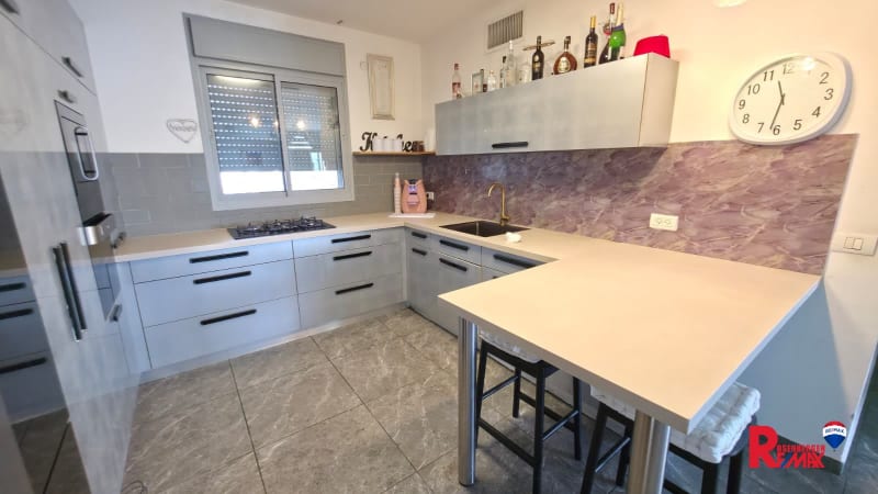 Penthouse for Sale in Yavne - Image 6