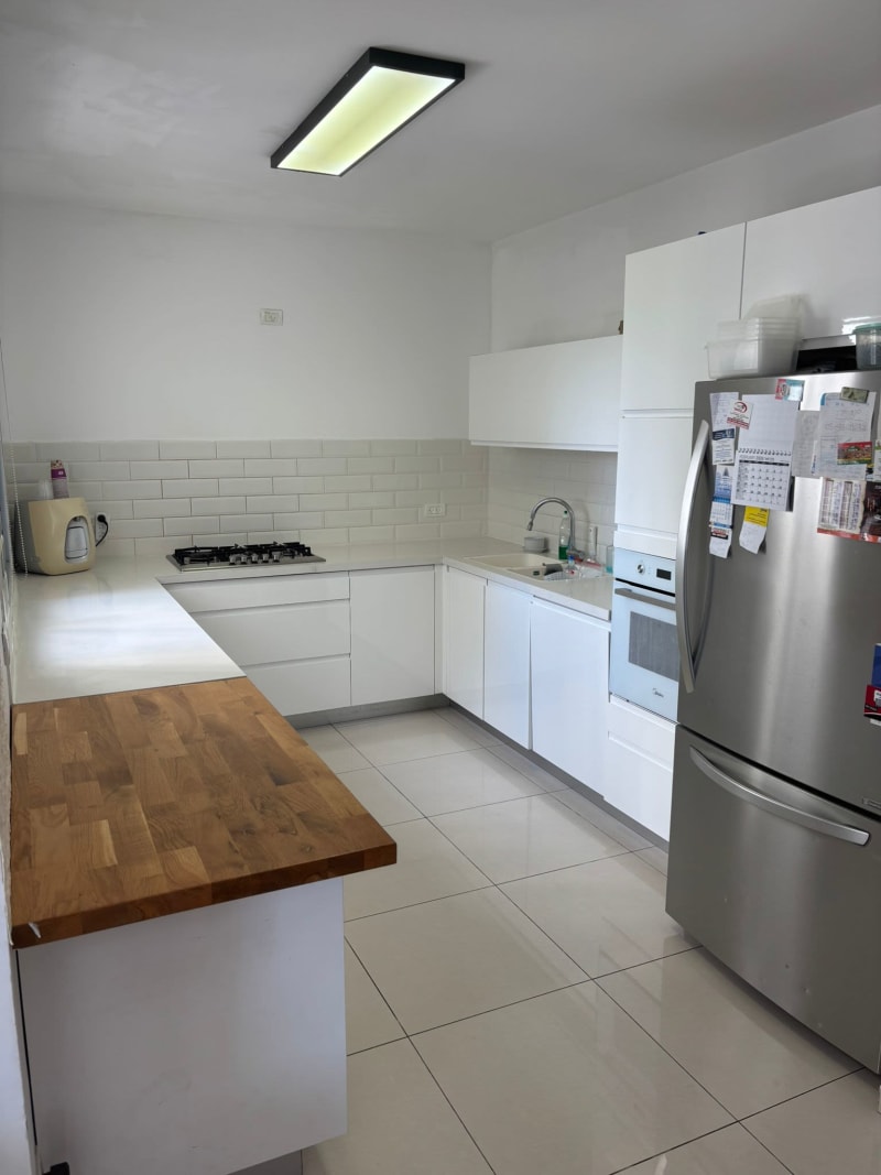 Apartment for Sale in Holon - Image 2