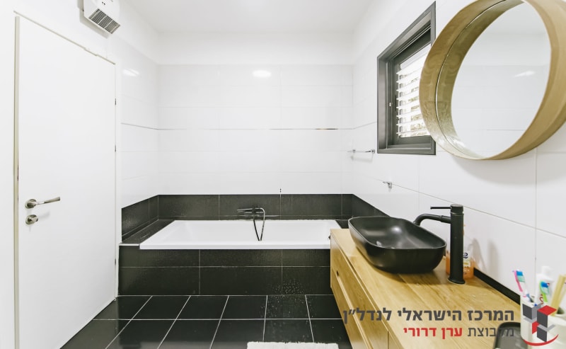 Apartment for Sale in Holon - Image 7