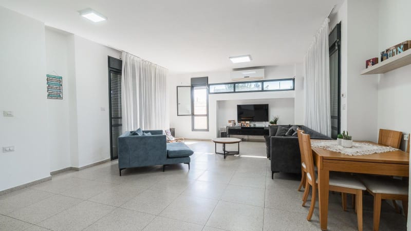 Villa for Sale in Ofakim - Image 6