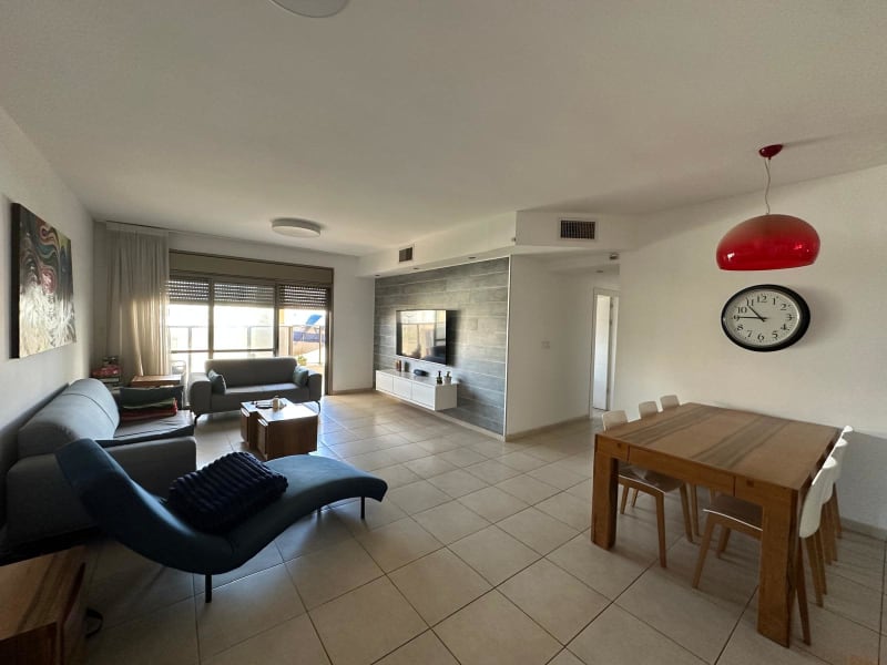 Apartment for Sale in Petah Tikva - Image 1