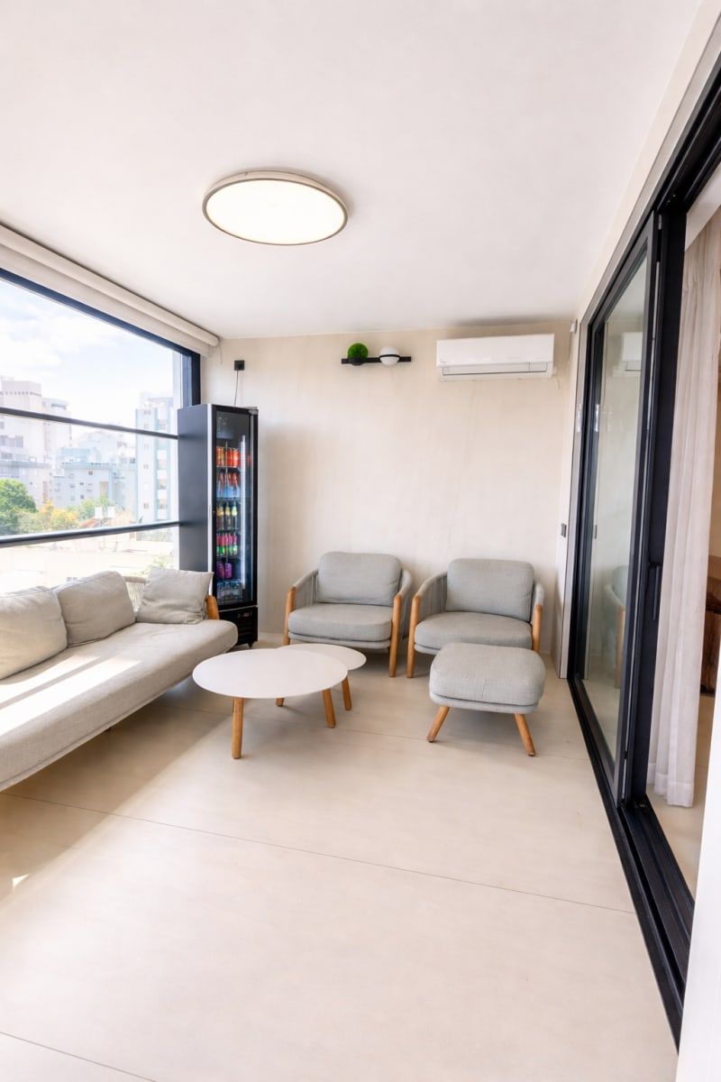 Penthouse for Sale in Netanya - Image 3