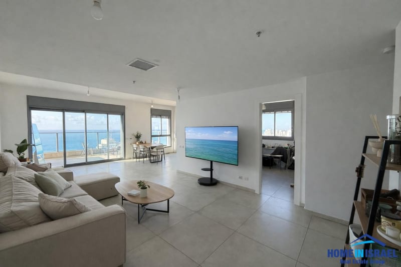 Penthouse for Sale in Netanya - Image 4