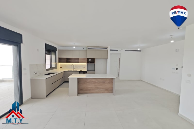 Penthouse for Sale in Ramla - Image 4