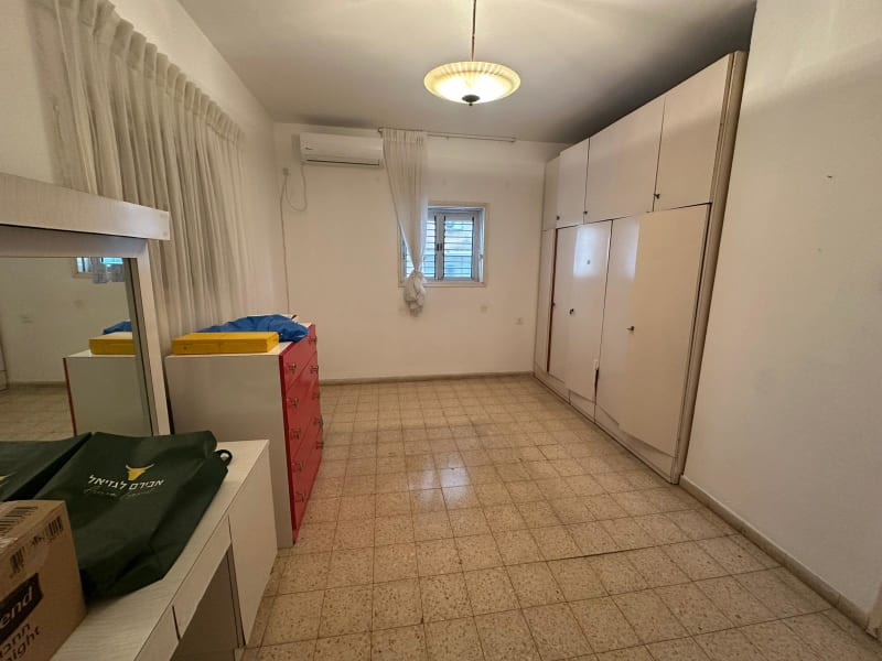 Apartment for Sale in Bat Yam - Image 4