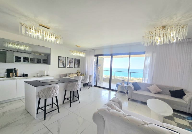 Apartment for Sale in Bat Yam - Image 2