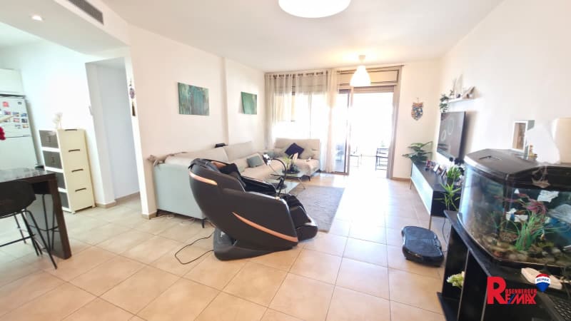 Apartment for Sale in Holon - Image 3