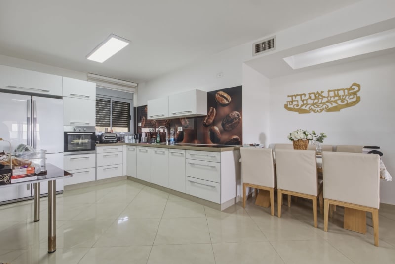 Apartment for Sale in Dimona - Image 2