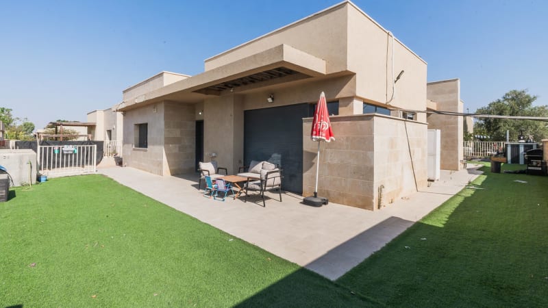 Villa for Sale in Ofakim - Image 1