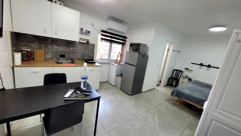 Apartment for Sale in Holon - Image 2