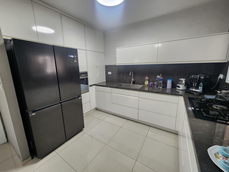 Apartment for Sale in Petah Tikva - Image 2