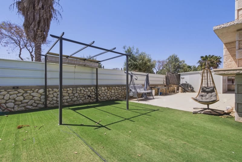 Villa for Sale in Dimona - Image 4
