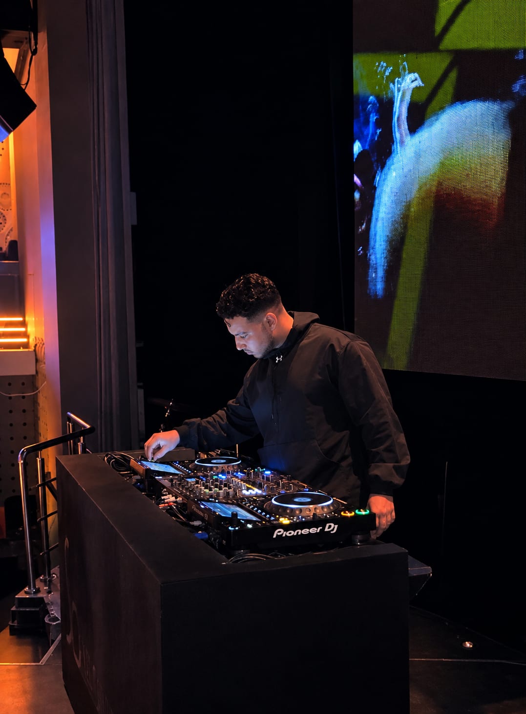 Professional DJ – Afro House / Afro-Tech / Tribal — photo 1