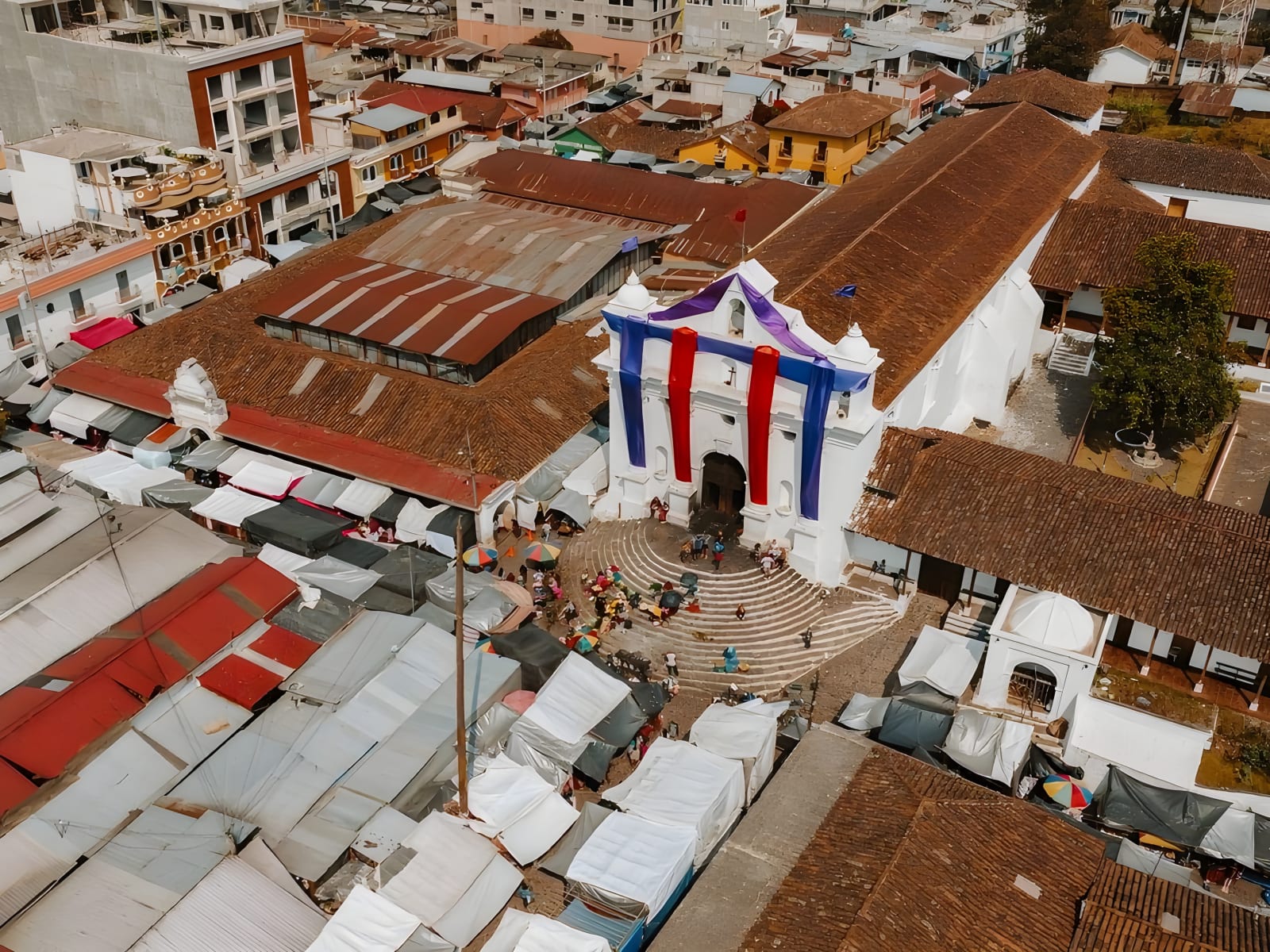 Aerial view of Santo Tomás church and the Chichicastenango market