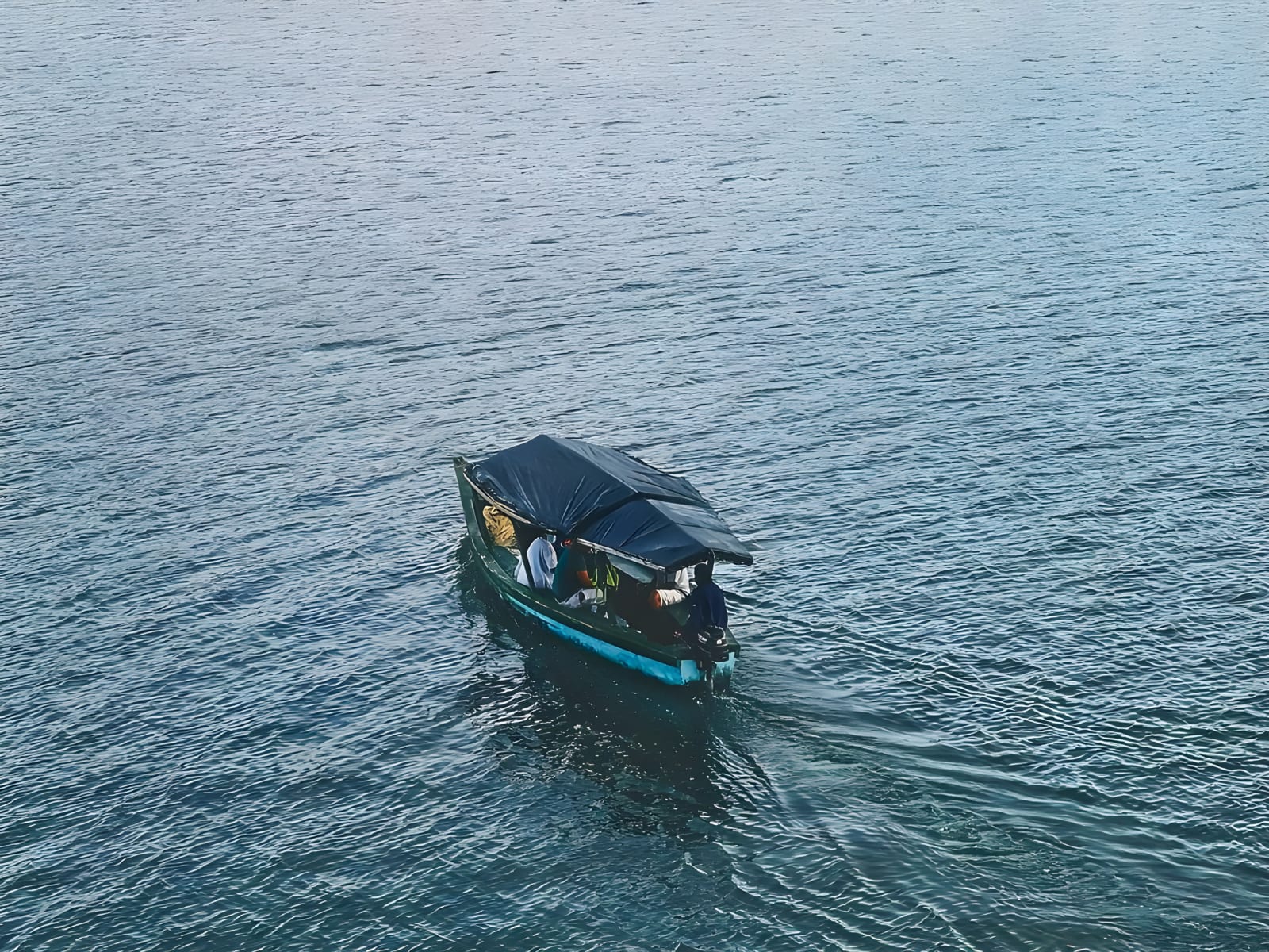 Boat on Lake Petén Itzá
