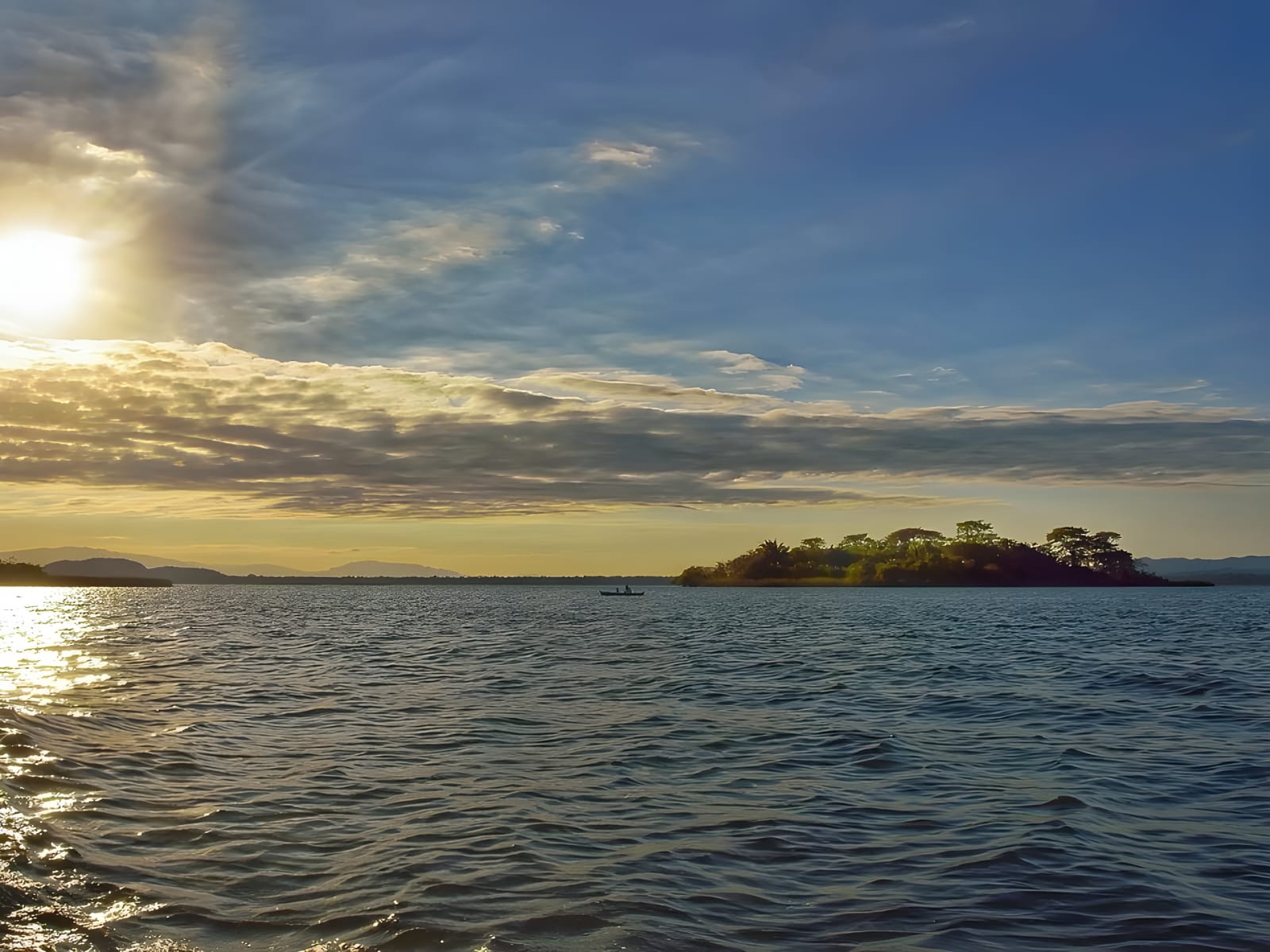 Sunset over Río Dulce