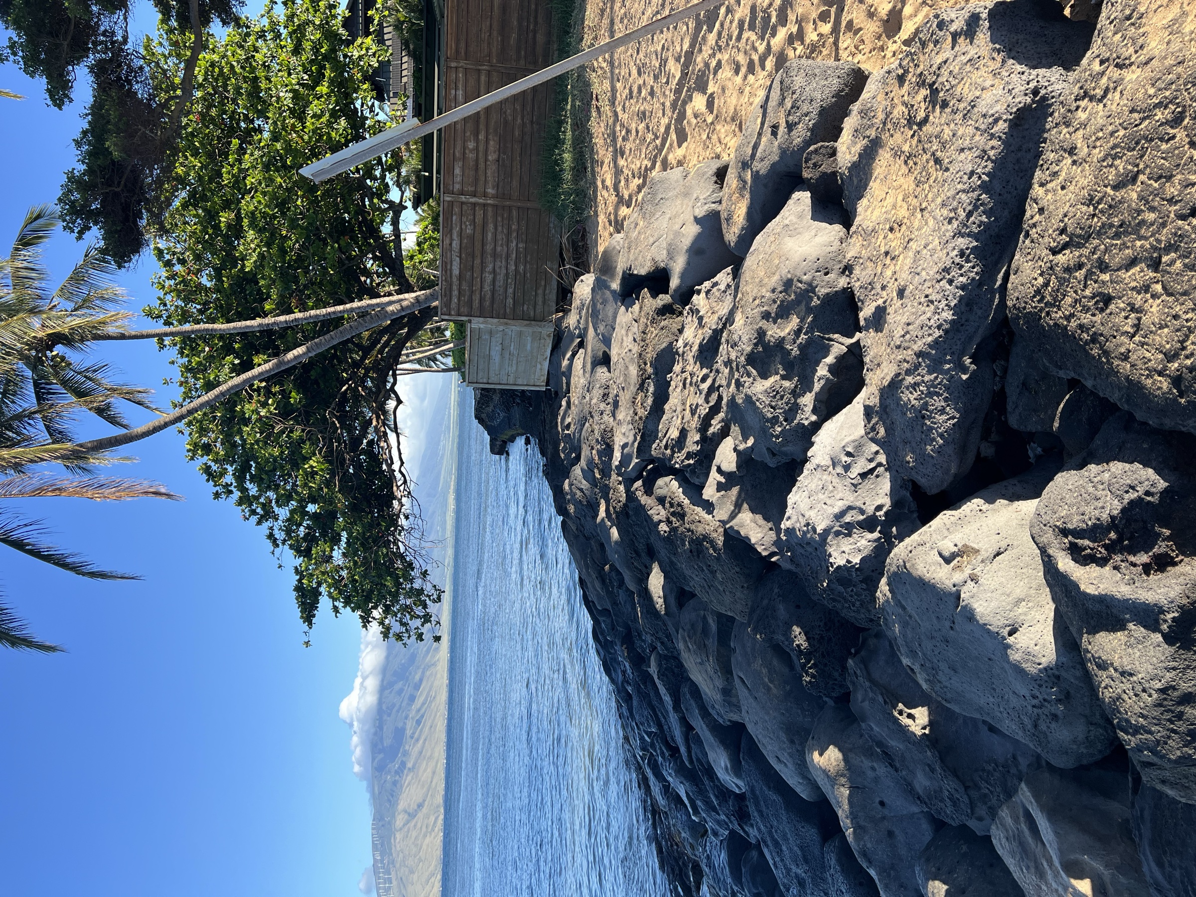 Lava rock transition between Kama'ole beaches on the morning walk