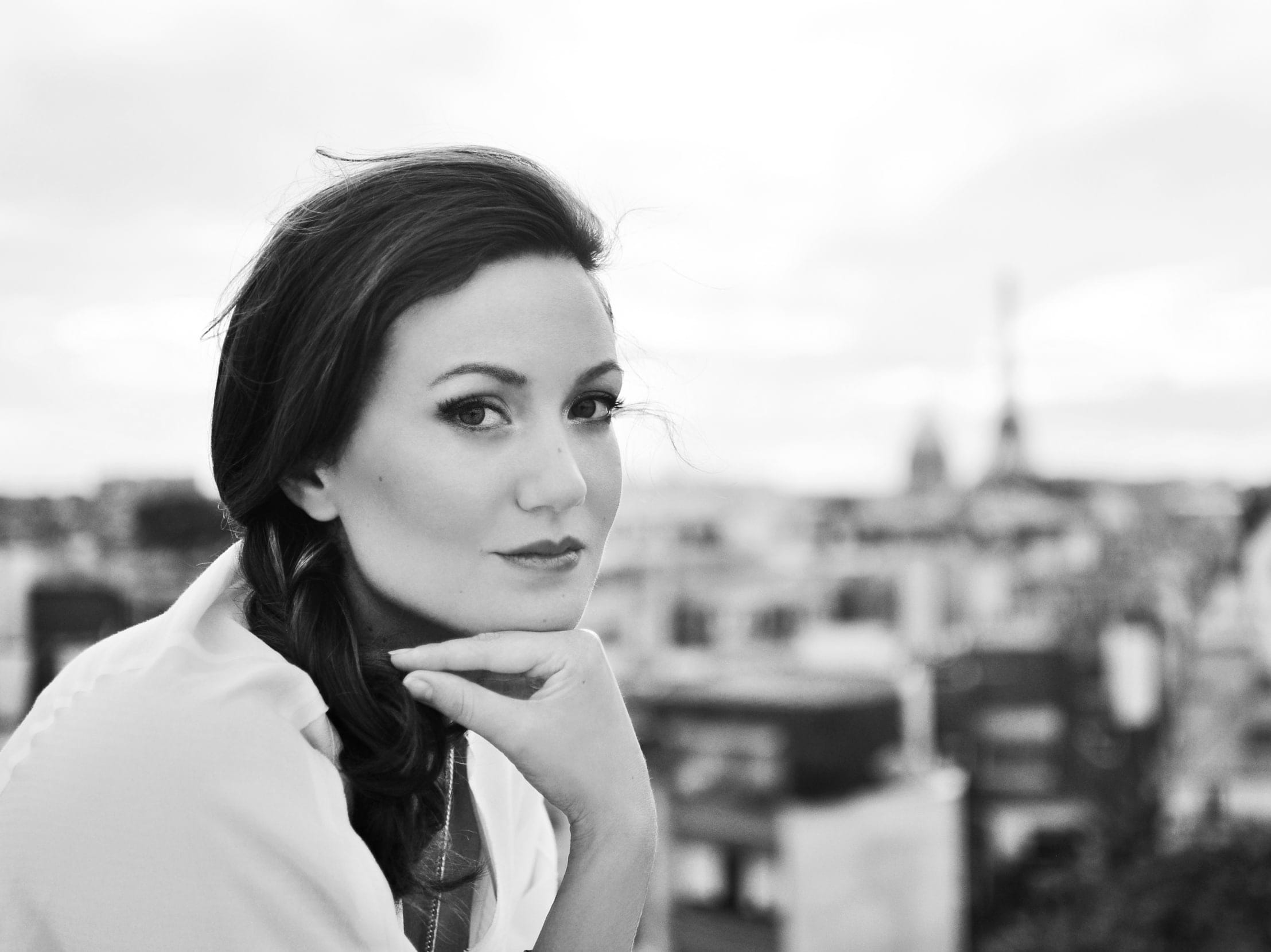 Who Is Julie Sidoni Married To Nowcompany Landing - u0kef6y
