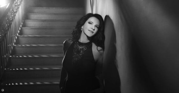 Angela gheorghiu facebook