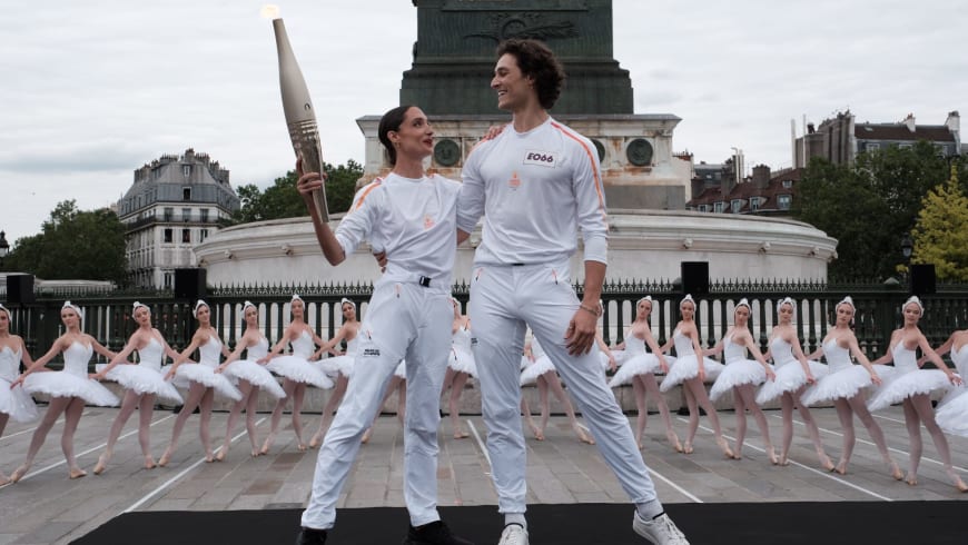 Relais de la Flamme Olympique et cours public le 14 juillet