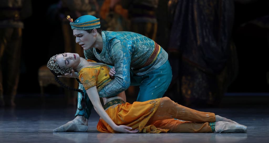 La Bayadère - Opéra De Paris 2022 La Bayadère - Ballet - Season 21/22 Programming - Opéra national de Paris