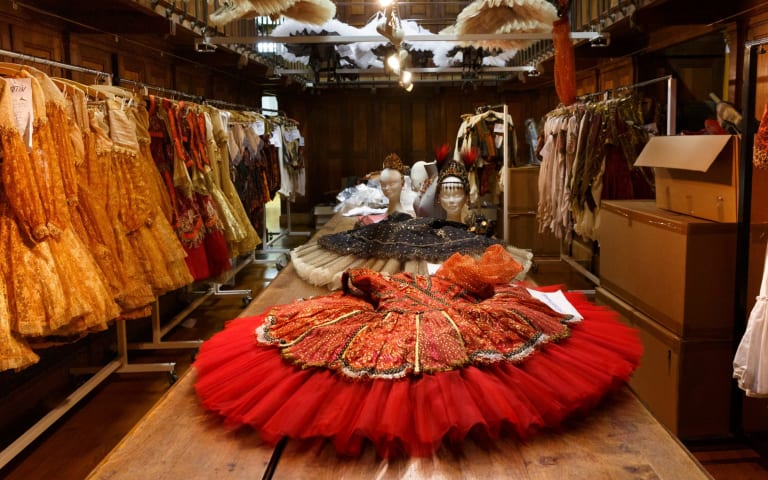 The costumes for Raymonda: splendour and refinement