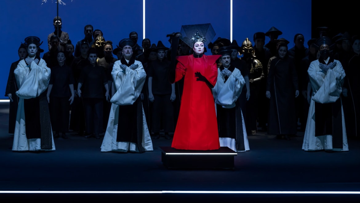 Turandot en 5 costumes