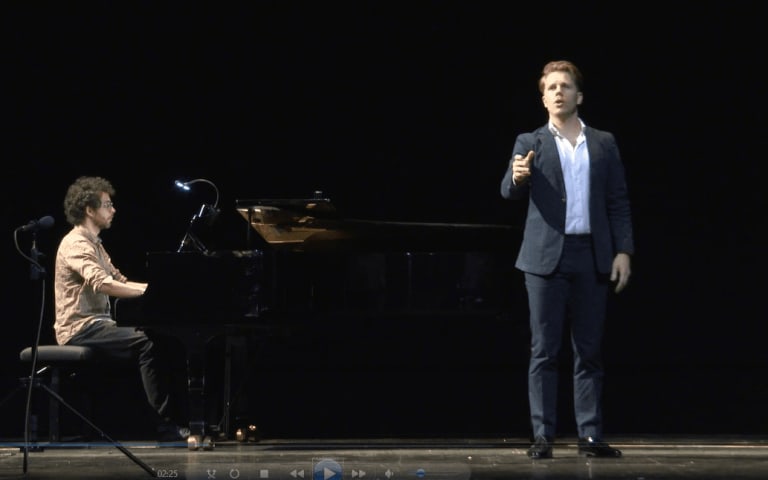 Les Voix de la troupe : Nicholas Jones