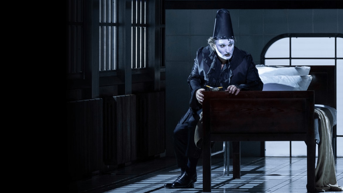 5 questions about: Hamlet